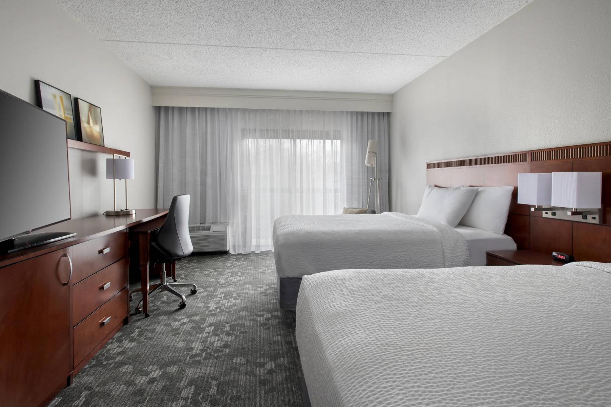 Hotel Courtyard By Marriott Lincroft Red Bank Exteriér fotografie